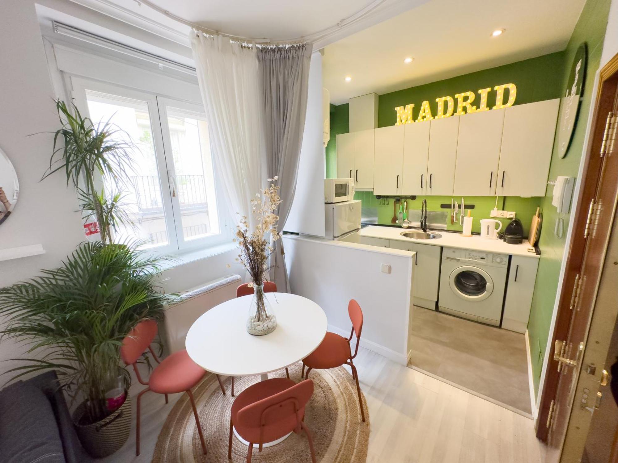 Disfruta Del Barrio De Las Letras Madri Exterior foto
