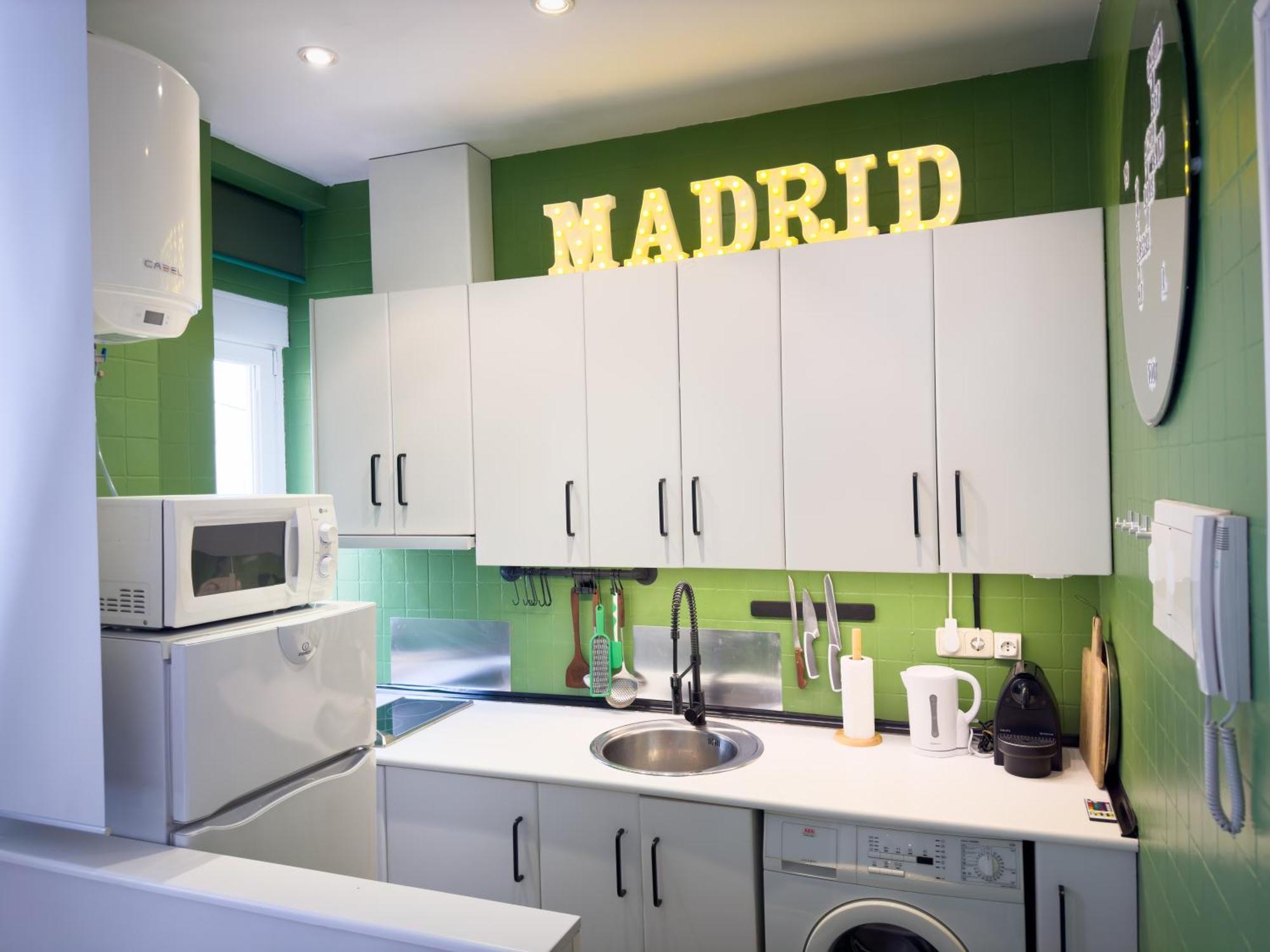 Disfruta Del Barrio De Las Letras Madri Exterior foto
